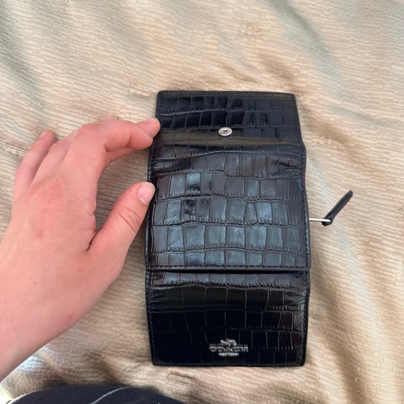 Coach Black Croc-Embossed Bag and Wallet - Picture 13 of 14